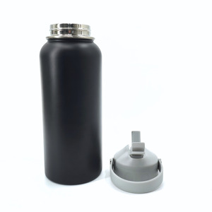 Bouteille isotherme de 32 oz en acier de qualité supérieure, avec couvercle robuste à rivets, anti-fuite, pour la randonnée, la salle de sport, les voyages - Product Image 4