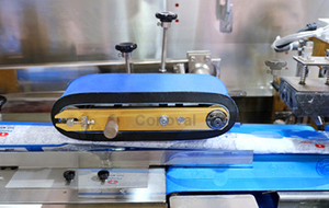 เครื่องทำกระดาษทิชชูเปียกแบบซองเดียวความเร็วสูงขนาดเล็กผ้าเช็ด<span class=keywords><strong>ทำ</strong></span>ความสะอาดแบบอัตโนมัติ - Product Image 4