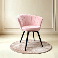Fauteuil élégant en velours avec pieds en métal noir pour salon et chambre à coucher