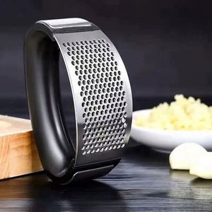 Full Range Hot Selling <b>Kitchen</b> <b>Gadgets</b> Ginger Mincer Garlic Crusher Handheld Stainless Steel Garlic Press Rocker - Product Image 6