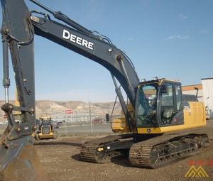 Máquina de construcción diésel sobre orugas para excavadora - Product Image 2