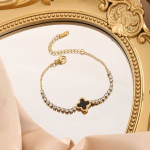 Pulsera y Collar de Trébol Ajustable con 5 Circonitas Cúbicas de Acero Inoxidable para Hombre, Chapado en Oro de 18K, Resistente al Deslustre e Impermeable - Product Image 4