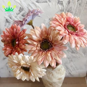 Flores artificiales margaritas Gerbera <span class=keywords><strong>ramo</strong></span> de seda pétalo para siempre planta para boda <span class=keywords><strong>ramo</strong></span> de novia centro de mesa despedida de soltera cumpleaños - Product Image 3