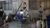 10g 50g 100g 500g 1000g 2000g vis tarière remplisseur distributeur de dosage sec épices fines café farine poudre emballage Machine de remplissage