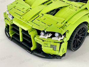 MOC-167189 MOC 3882 pièces 1:8 Modèle <span class=keywords><strong>de</strong></span> voiture <span class=keywords><strong>de</strong></span> sport célèbre Greenn Cars M4 GTS Briques <span class=keywords><strong>de</strong></span> construction DIY pour garçons Ensembles <span class=keywords><strong>de</strong></span> blocs <span class=keywords><strong>de</strong></span> construction - Product Image 4