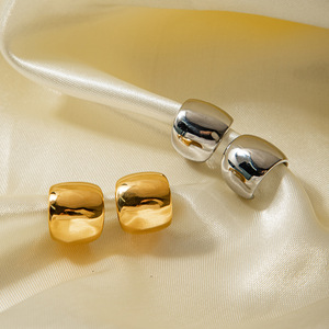 Boucles d'oreilles manchette femmes en acier inoxydable bijoux personnalisés accessoires boucles d'oreilles à la mode 18K plaqué or bijoux étanches - Product Image 4