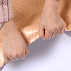Película de PVC con Textura de Madera a Precio de Fábrica, <span class=keywords><strong>Vinilo</strong></span> Decorativo Autoadhesivo Impermeable para Muebles, Puertas de Armarios, Paneles de Pared Interiores - Product Image 3