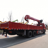 Mini-grue montée sur camion 4x4 hydraulique de 14 tonnes avec flèche télescopique de 21,8 m de hauteur de levage et haute efficacité