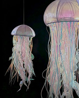 Décoration de plafond suspendue pour mariage, banquet, fête, scène, en forme de méduse géante en organza, faite à la main et personnalisée