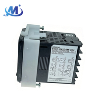 Contrôleur de température d'origine E5CC-RX2ASM-801 avec fonctions de sécurité et fixation par connecteur