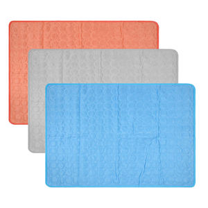 Hundekühlmatte Kühlkissen für Haustiere Kühlkissen Outdoor Eis Seidenmatte Kühldecke Kissen ungiftig atmungsaktiv Schlafbett - Product Image 1