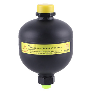 Acumulador Hidráulico GXQ 0.5L 33Mpa Tipo C con Diafragma Soldado de Hierro Fundido de Alta Presión - Product Image 2