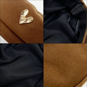 Korean Style Heart Shape Beret Women Winter Wool Solid Color Painter Hat For Warmth And Wind Protection - Product Image 1
