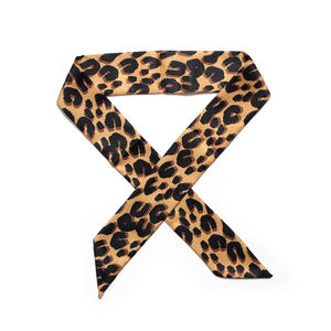 Globale di VENDITA Calda di modo Delle Donne del leopardo zebra e collo di serpente del collare caldo custom testina di stampa cravatta e <span class=keywords><strong>sciarpa</strong></span> borsa - Product Image 3