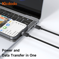 Câble magnétique USB-C Mcdodo 738 100W, distribution intelligente de l'énergie, charge de deux appareils, PD3.0, conception anti-emmêlement pour ordinateur portable/téléphone