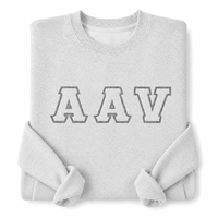 Sweat-shirt à col rond en chenille brodé sur mesure avec bordure en feutre ivoire et applique de lettres gris foncé pour cadeau de fraternité ou de sororité