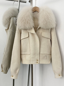 Cappotti Invernali in Lana alla Moda 2025, <span class=keywords><strong>Cappotto</strong></span> Corto Caldo da <span class=keywords><strong>Donna</strong></span> <span class=keywords><strong>con</strong></span> Grande Collo in <span class=keywords><strong>Pelliccia</strong></span> di Procione - Product Image 4