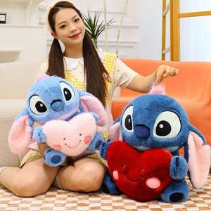 Peluche <span class=keywords><strong>de</strong></span> Stitch con Corazón Cosido - Muñeco <span class=keywords><strong>de</strong></span> <span class=keywords><strong>Lilo</strong></span> & Stitch con Almohada Abrazable, Peluche Suave Premium al por Mayor - Product Image 4