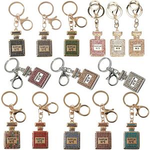 Porte-Clés Luxe en Métal avec Strass de Cristal pour Femmes et Filles, Pendentif Rectangulaire Fin, Bouteille de <span class=keywords><strong>Parfum</strong></span>, Porte-Clés Léger - Product Image 3