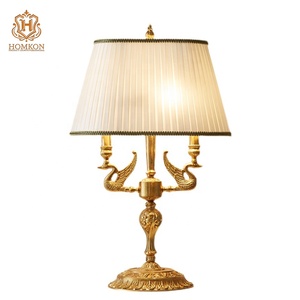 Kim loại Holders bảng đèn pháp hoàng gia sang trọng đồng điêu khắc trang trí đèn bàn - Product Image 1