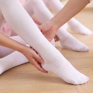 ถุงน่องบัลเลต์มืออาชีพ สีขาว ระบายอากาศได้ดี ยืดหยุ่นได้ มีสีให้เลือกสำหรับการฝึกซ้อมและการแสดง - Product Image 6