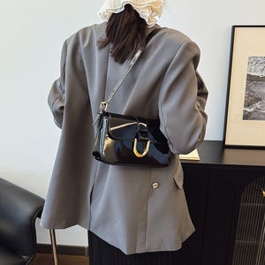 Sac à bandoulière décontracté pour femmes avancées sac fourre-tout mode épaule unique sous les bras - Product Image 1