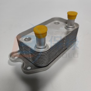 Refroidisseur d'huile pour Volvo S60 S70 S80 30637966, zone de dissipation thermique de 55 mm, pièce de rechange - Product Image 1