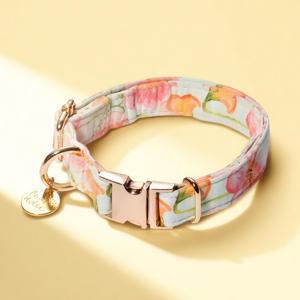 Collar para Perro Elegante, Moderno y de Lujo, Ajustable, con Diseño Estampado Exclusivo, de Algodón Suave, Cómodo y Personalizado, Talla S - Product Image 1