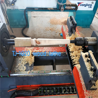 Petits tours à bois CNC économiques et pratiques sont utilisés pour le traitement des pieds de table et de chaise
