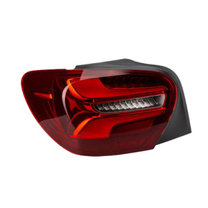 ชุดไฟท้าย Mercedes-Benz A-Class W176 แบบ LED อัพเกรด พร้อมไฟเลี้ยวแบบ Sequential สำหรับติดตั้งเพิ่มเติม - Product Image 1