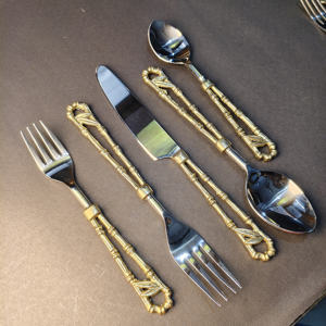 Ensemble de couverts en bambou artistique, en laiton doré, manche en bambou unique, creux, en acier inoxydable, vaisselle de qualité supérieure, 5 pièces - Product Image 5