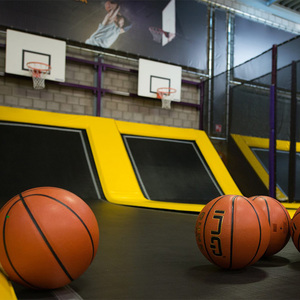 สนามบาสเก็ตบอลสำหรับเด็กสนามเด็กเล่นแทรมโพลีนกลางแจ้งในร่ม - Product Image 6