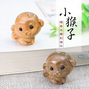 Creative Monkey Pendant Sandalwood Wood Round Cartoon Cute <b>Keychain</b> Phone Chain Gift Decor Accessory - Product Image 1