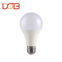 Économie d'énergie 6500K LED E27 Ampoule à vis Lampe Aluminium Plastique Stroboscopique Protection des yeux pour un usage domestique B22 E26