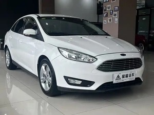 Ford Focus berline 4 portes 5 places 2017 Confort automatique Smart Edition 1.6L conduite à gauche pour l'exportation - Product Image 2