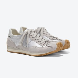 Chaussures d'entraînement décontractées légères en cuir satiné asymétrique pour femme, style Forrest Gump, collection Printemps 2026 - Product Image 5