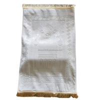 Tapis de prière 2026 adapté aux personnes âgées avec mousse à mémoire de forme épaisse, tapis de genouillère confortable et rembourré pour la prière, fabriqué à la machine