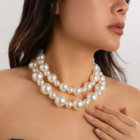 Collier ras du cou sportif multi-couches en perles d'imitation plaqué or pour femmes