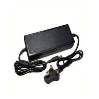 Adaptateur secteur universel de bureau de haute qualité 12V 5A 60W avec prise UK 100V-240V pour système de surveillance DVR NVR