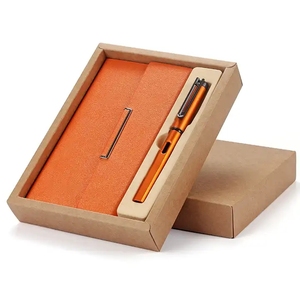 Ensembles de cadeaux de Noël Produits promotionnels Nouvelles idées de coffrets cadeaux pour les entreprises Ensemble cadeau bloc-notes stylo avec logo OEM pour les retrouvailles - Product Image 2