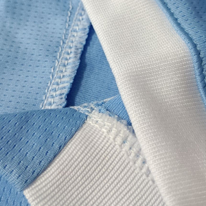 เสื้อฟุตบอล เจอร์ซีย์ ชุดฟุตบอล เสื้อทีมฟุตบอล รุ่น 2526 เสื้อฟุตบอลแบบกำหนดเอง - Product Image 4