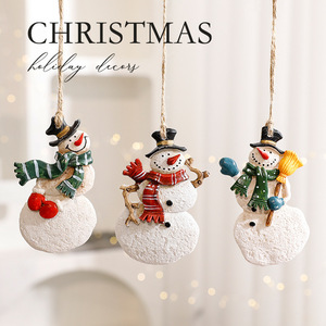 Adornos Colgantes de Resina para Árbol de Navidad Estilo Instagram: Colgante de Alce para Calcetín Navideño, Papá Noel y Muñeco de Nieve, Hechos a Mano por Artistas con 14 Años de Experiencia - Product Image 3