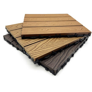 Venta al por mayor de fábrica: Nuevas baldosas de terraza de WPC para exteriores, parquet DIY, suelo entrelazado para patio, tarima de madera compuesta para jardín. - Product Image 1