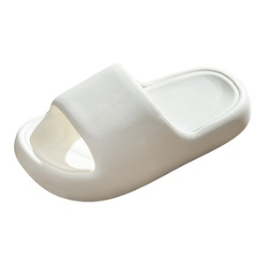 Chanclas de EVA para mujer, estilo veraniego, color liso, con diseño de oso, para estar en casa y salidas informales. - Product Image 1