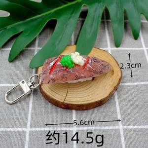 Porte-clés <span class=keywords><strong>japonais</strong></span> réaliste Sushi poisson modèle alimentaire porte-clés pendentif pour femmes sac décorer charme <span class=keywords><strong>Cuisine</strong></span> résine Simulation Sushi porte-clés - Product Image 5