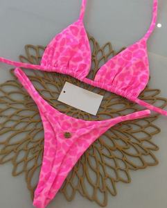 Offre Spéciale ensemble de bikini brésilien sexy pour femmes ensembles de bikini triangle en tissu imprimé de conception maillots de bain personnalisés logo personnalisé en gros - Product Image 2