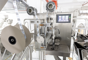 Peseuse multi-têtes <span class=keywords><strong>de</strong></span> grains <span class=keywords><strong>de</strong></span> café, <span class=keywords><strong>de</strong></span> noix, <span class=keywords><strong>de</strong></span> graines <span class=keywords><strong>de</strong></span> <span class=keywords><strong>riz</strong></span>, d'épices et <span class=keywords><strong>de</strong></span> céréales avec dessiccateur automatique <span class=keywords><strong>de</strong></span> colis. - Product Image 3