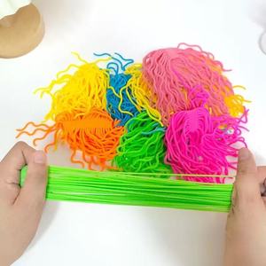 Nuevas llegadas: 5 unidades/bolsa de juguetes blandos de TPR con forma de fideos ramen, pasta de silicona suave, populares juguetes antiestrés para apretar. - Product Image 2