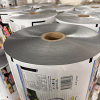 Rouleau de film plastique de qualité alimentaire à impression personnalisée thermoscellage Emballage de croustilles à collation laminées en PE optimal pour le stockage des emballages