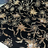 Tissu brodé en dentelle de velours avec perles et paillettes pour robe de mariée africaine et manteau de soirée